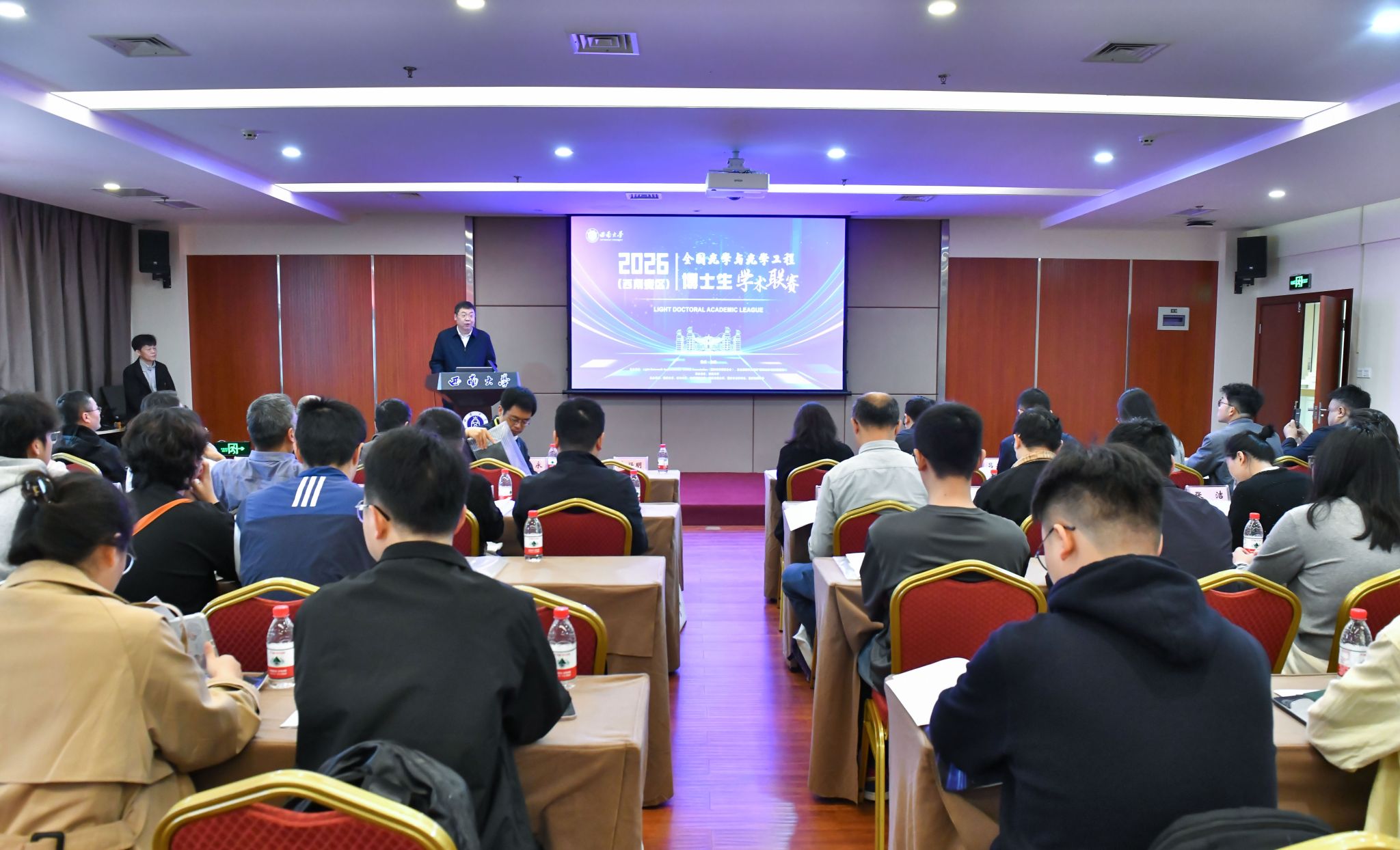 文件名称:DSC_8764__10354300.jpg原图大小:1.65MB